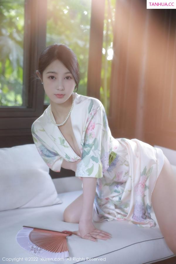 谢晚晚  [XiuRen]高清写真图 2022.08.30 No.5514 谢晚晚第19张图片